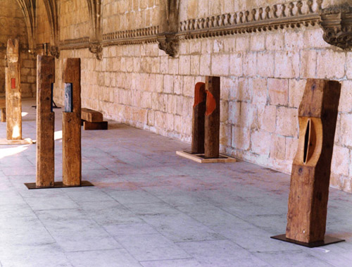 Exposición '<i>Close-up to Japan</i>'. Monasterio de los Jerónimos, Lisboa, 1993<br>© Kan Masuda